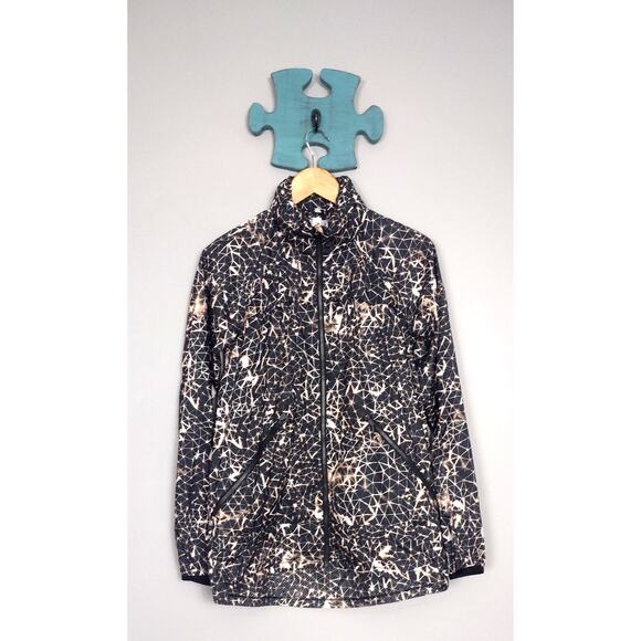 Lululemon Miss Misty II Wind & Water Resistant Jacket Size 6 - Picture 5 of 16